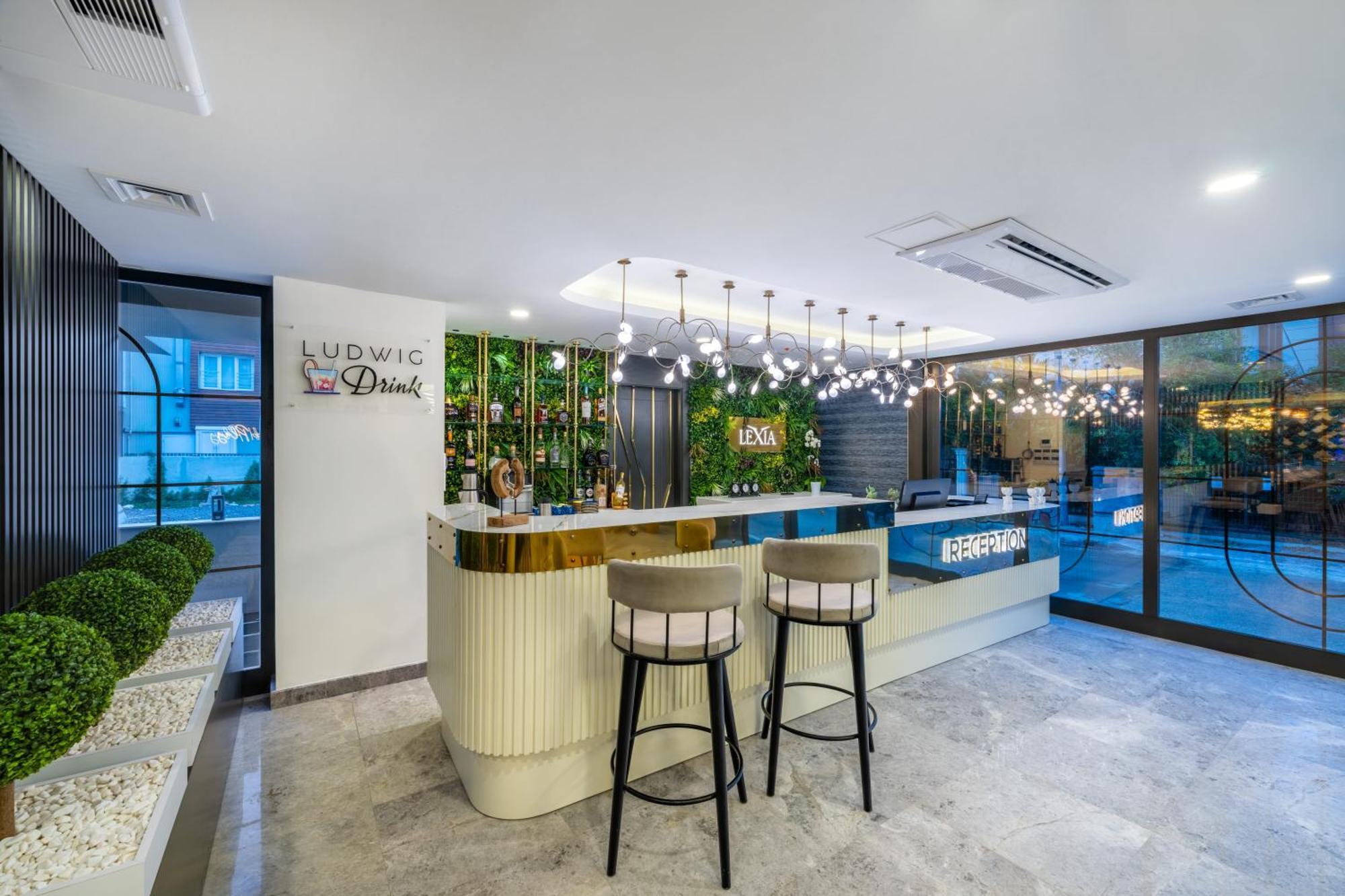 Lexia Hotels Antalya Extérieur photo