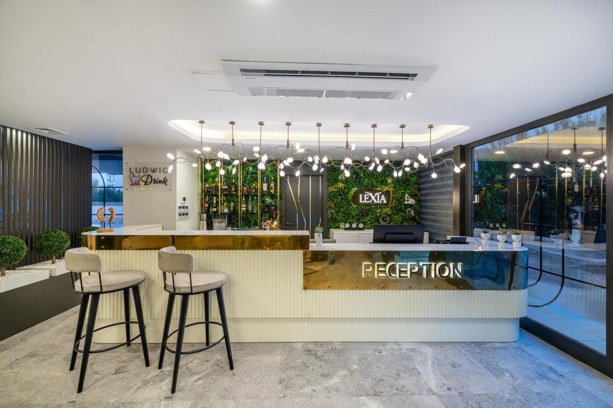 Lexia Hotels Antalya Extérieur photo